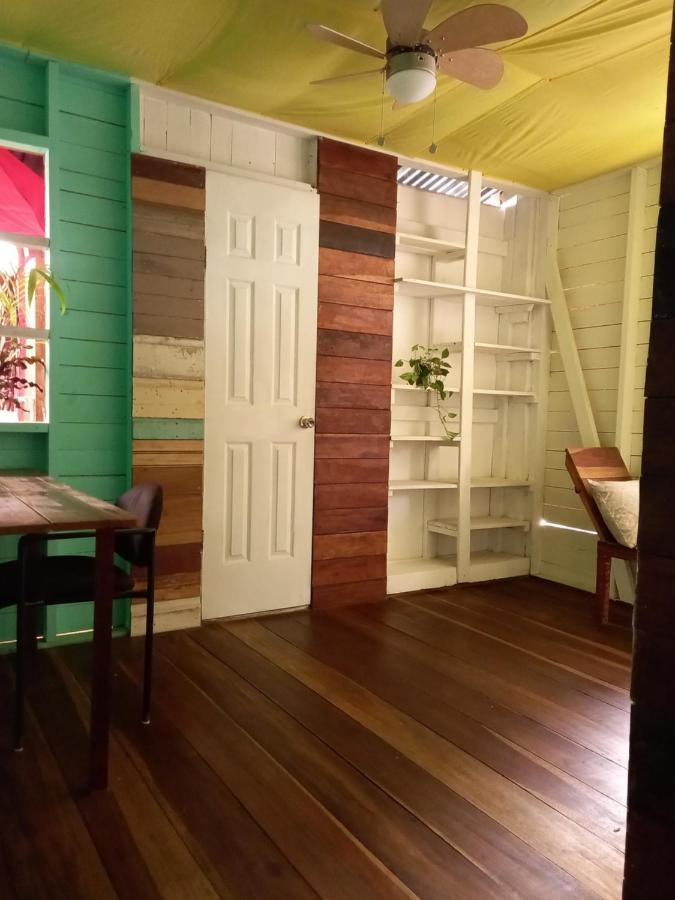 Casa Lumiere Apartment Bocas Town Bagian luar foto