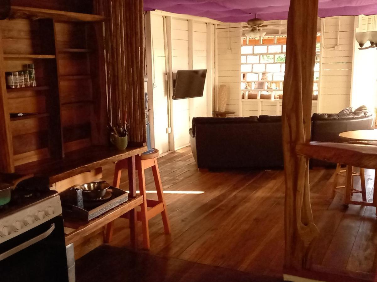 Casa Lumiere Apartment Bocas Town Bagian luar foto